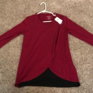 Motherhood maternity nursing top